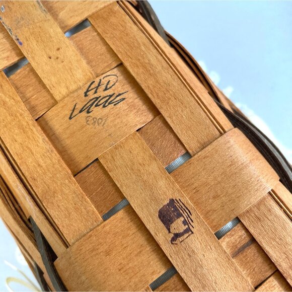 Longaberger Cracker Basket Blue & Cream Liners Plastic Protector Leather Handles - Picture 8 of 12